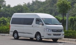 九龙汽车商务7座低顶（九龙商务车9座多少钱）