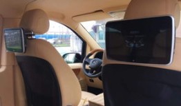 七座商务车电动两用汽车（七座商务车 电动）