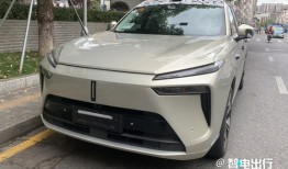 蓝山汽车商务车怎么样啊（蓝山4s店）